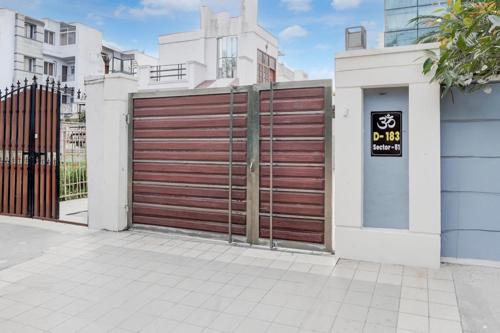 Super Townhouse Sector 51 Noida Near Metro Station Hotel Luaran gambar
